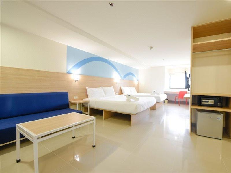 Hotel Hop Alabang Manila 3*