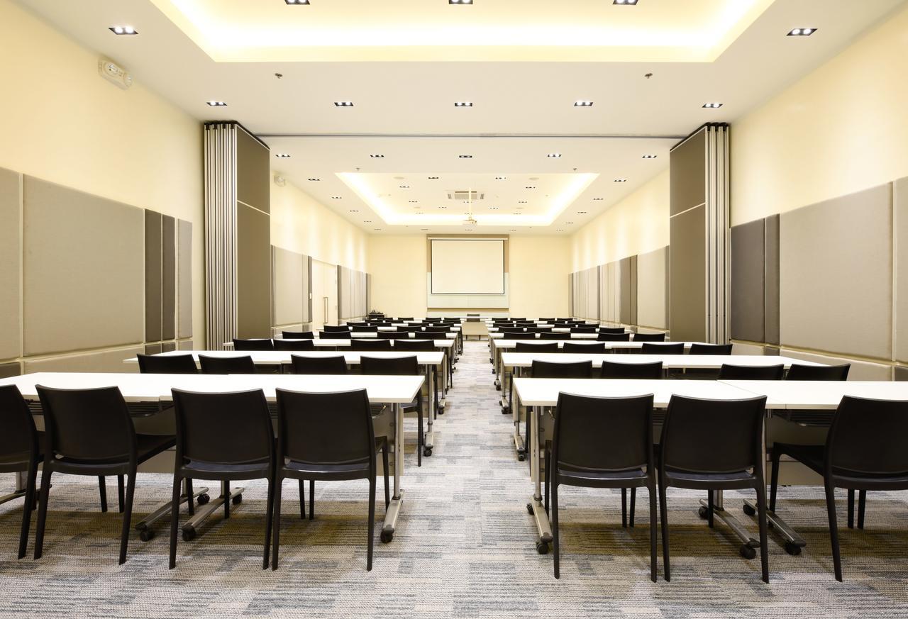 Hotel Hop Alabang Manila Muntinlupa City